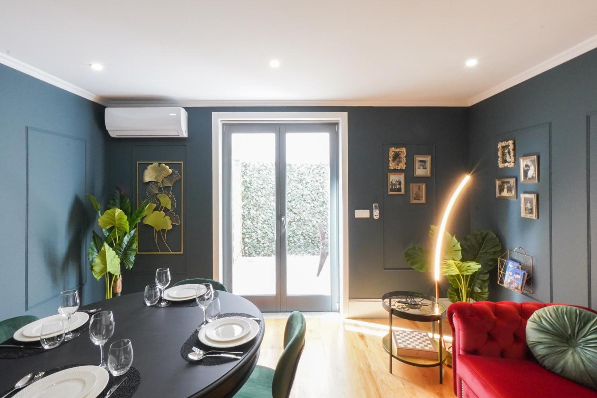 New!! Flores The Quiet Apartment