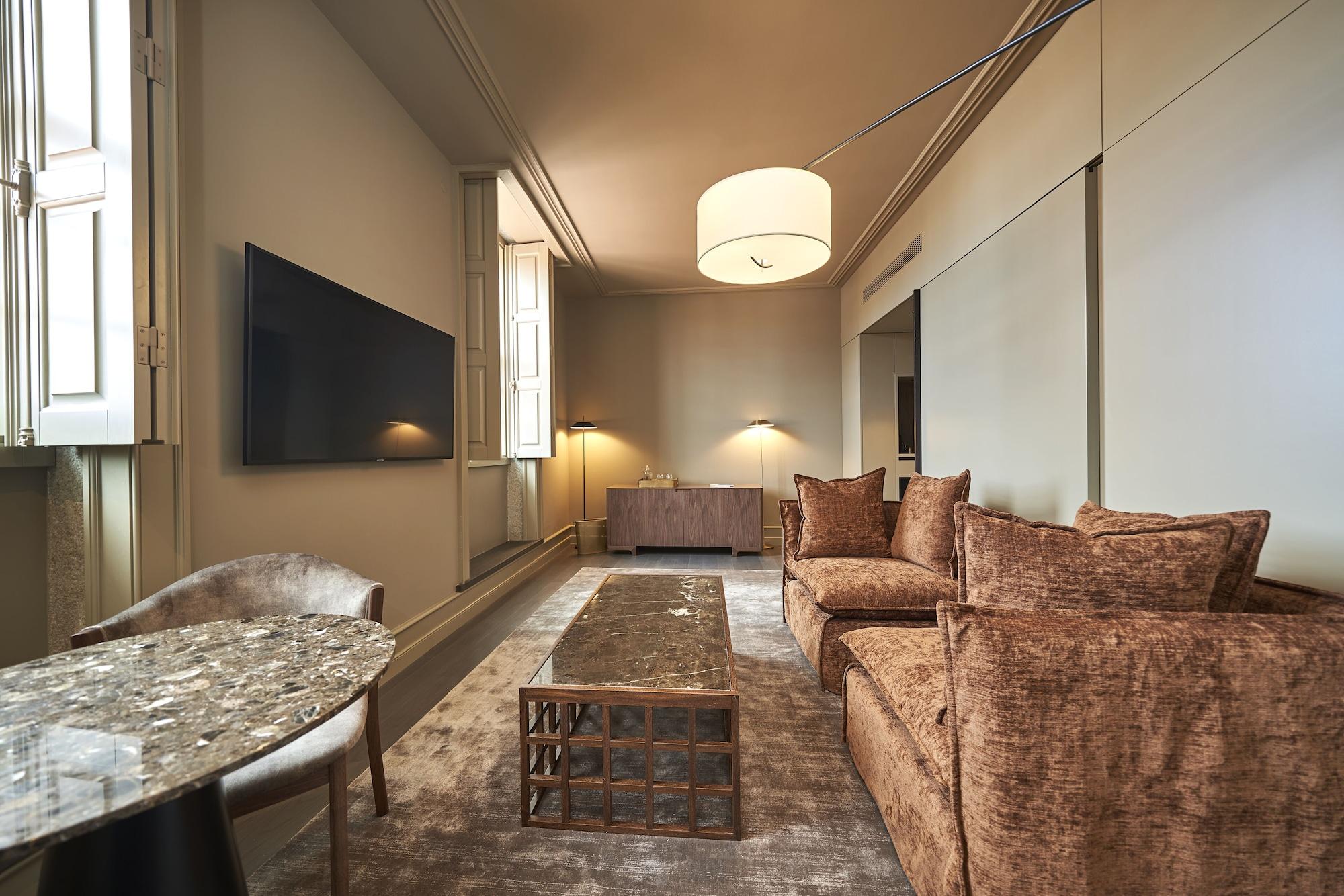 Portobay Flores 5* Porto