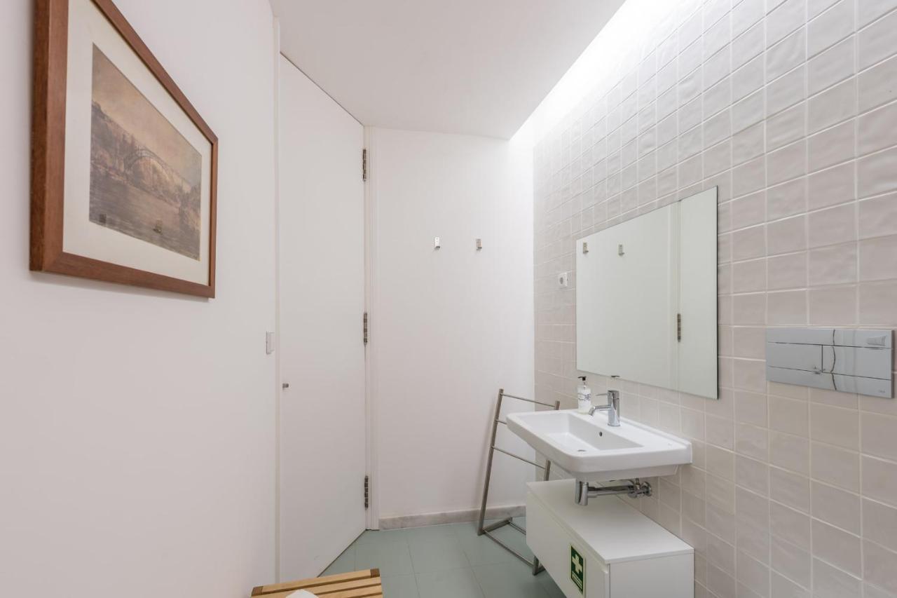 Guestready - Soft Linen Balcony Apartment