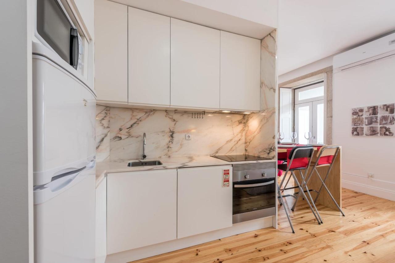 Guestready - Soft Linen Balcony Apartment