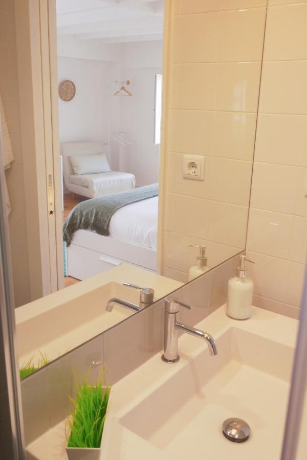 Apartment Burgo Flora 3 *