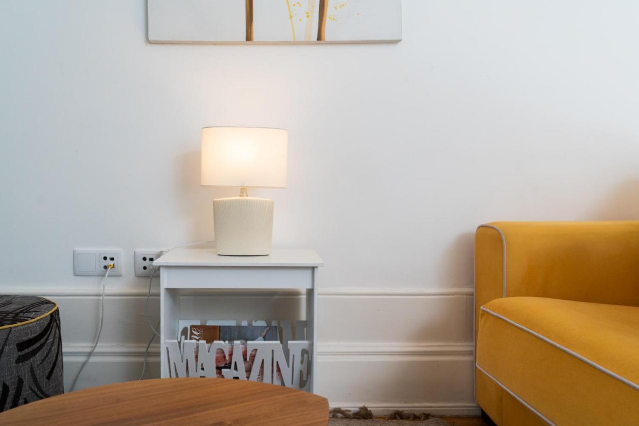 Belleville Apartment *