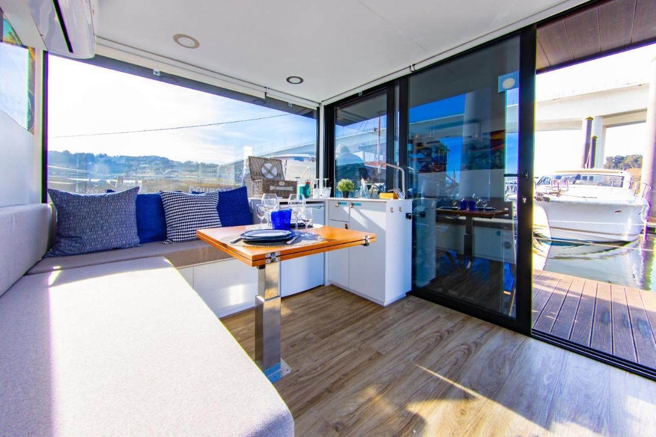 Douro Floating House Porto