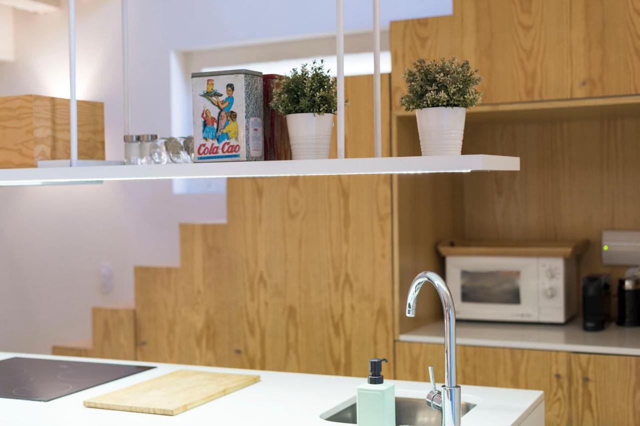 Apartment Duplex Wonder In Se W/ Patio By Lovelystay