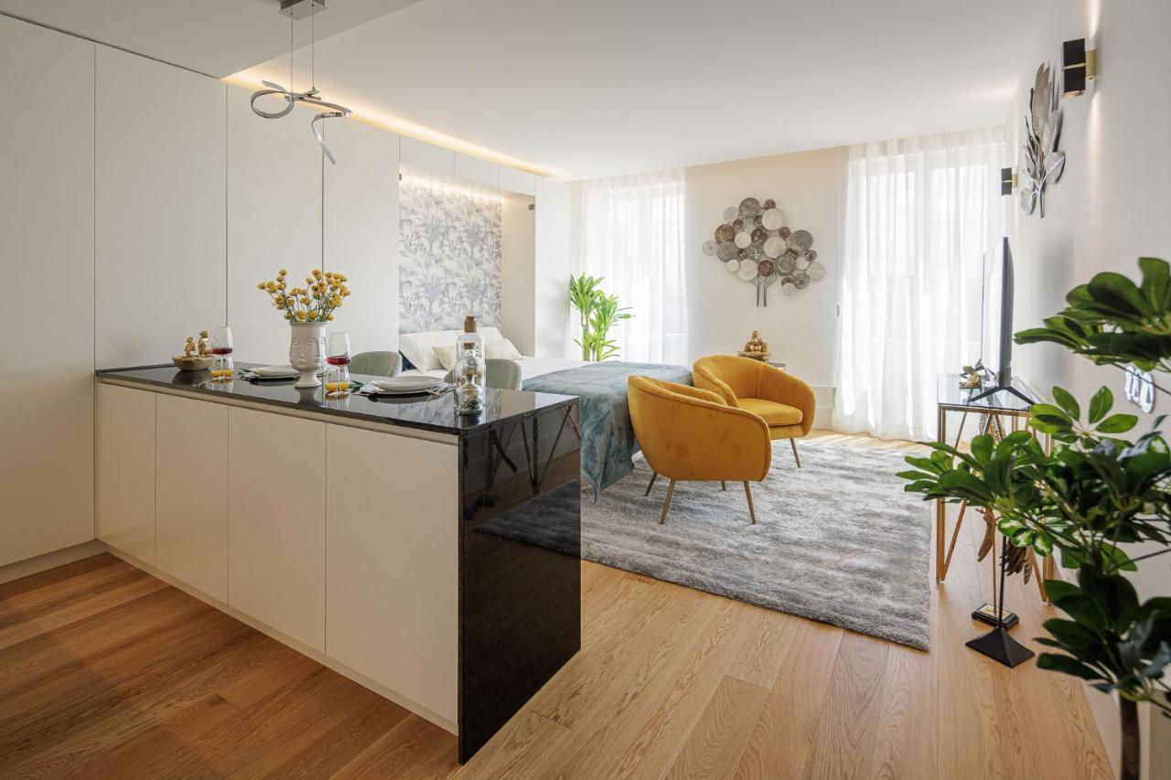 Apartment The Downtown Charming Porto