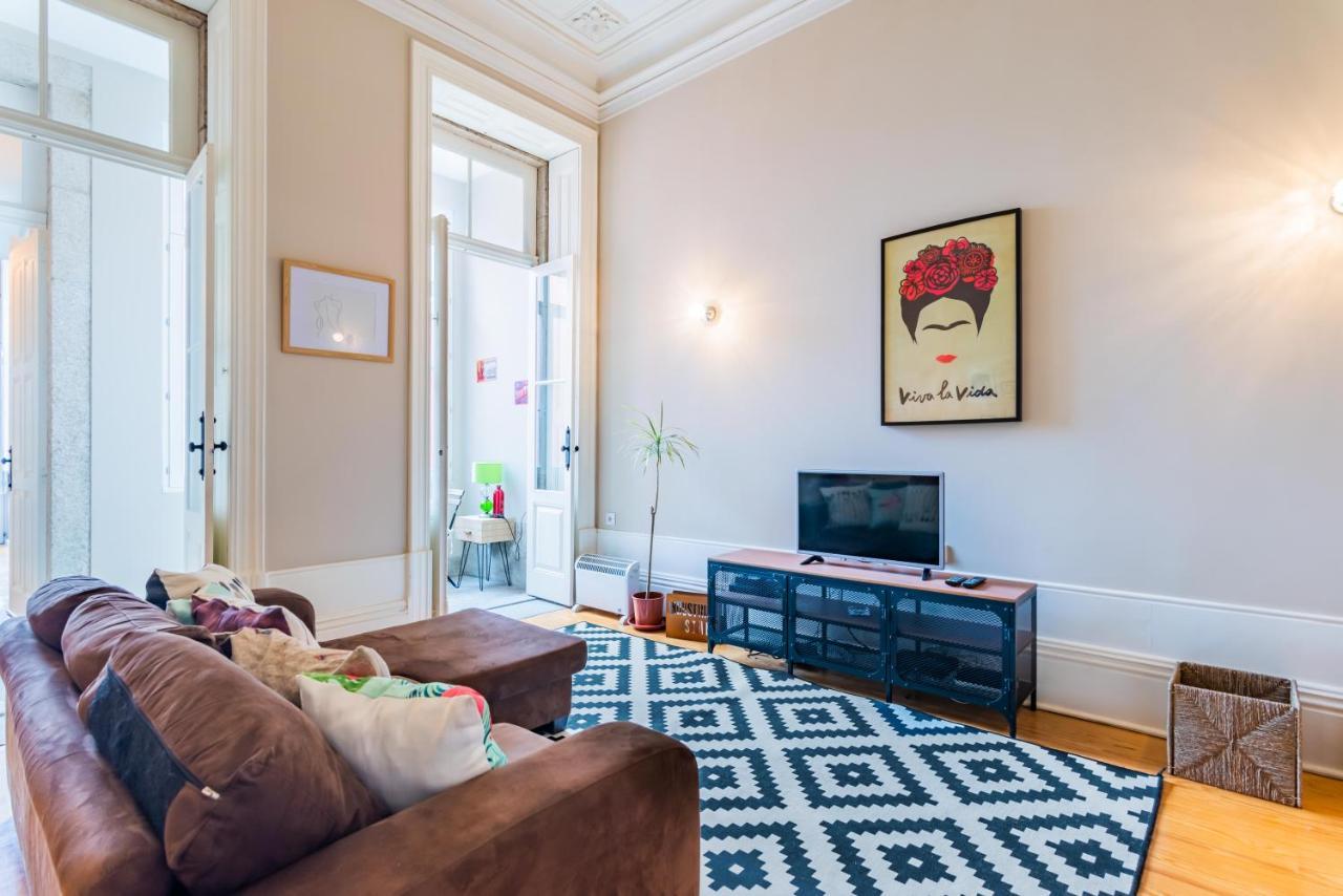 Marques 191 - Classy Modern Flat With Garden