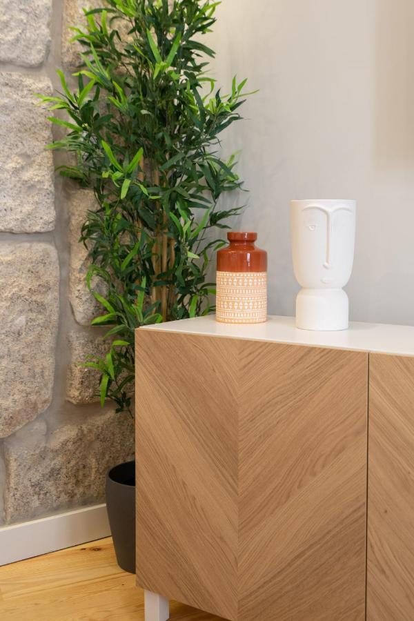 Apartment Host Wise - Enchanting Design Flat - Premium Location