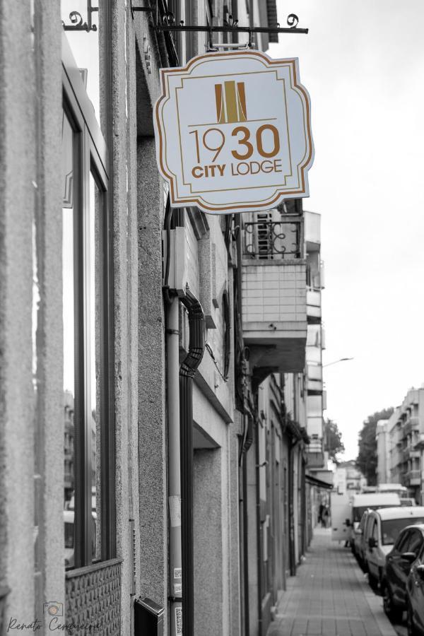 1930