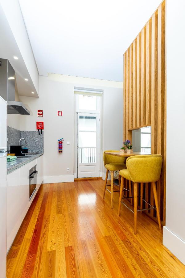 Appartement Mouzinho 129 - Medronheiro & Oliveira Porto