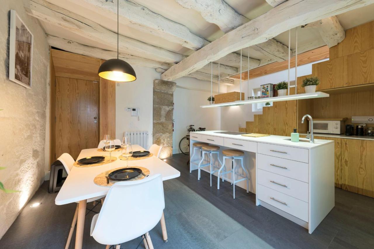 Duplex Wonder In Se W/ Patio By Lovelystay Apartment