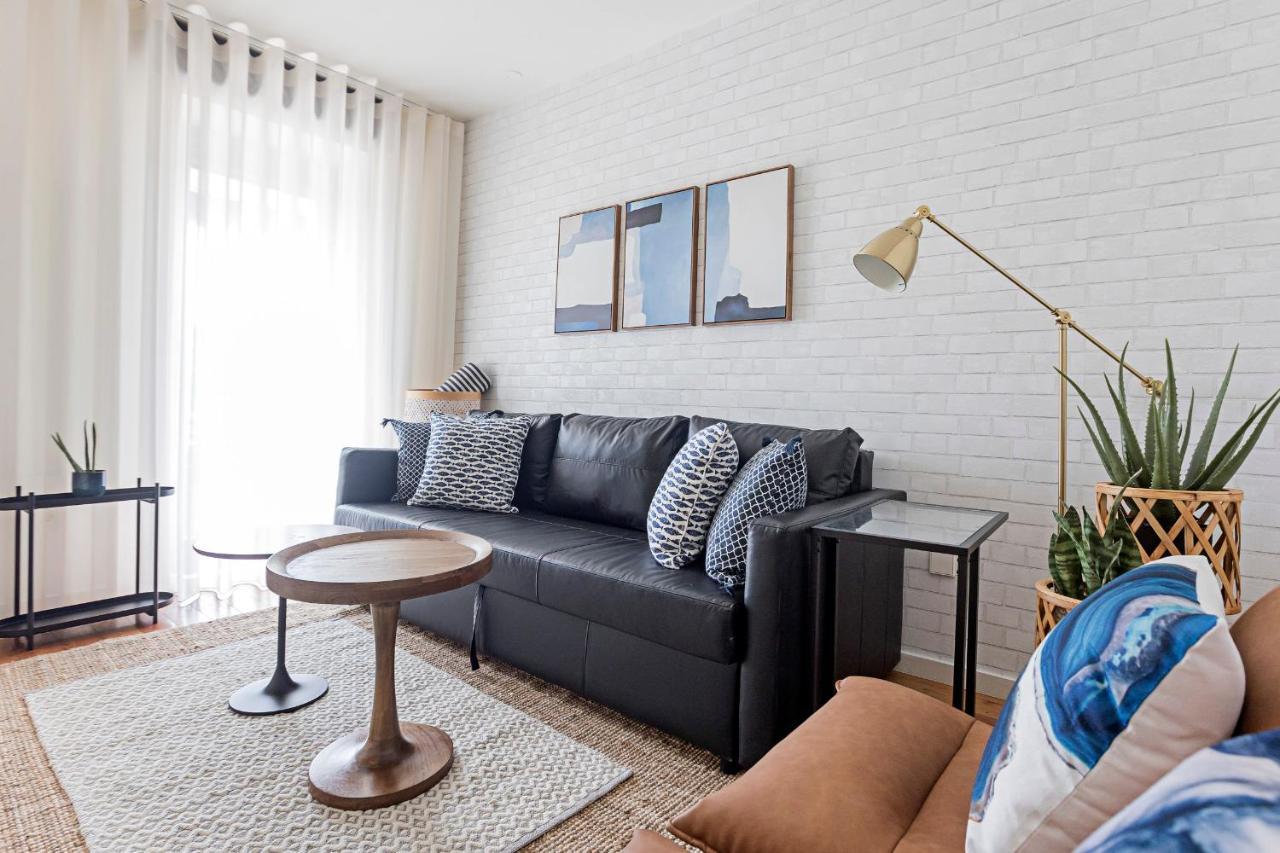 Holiday home Luxurious Townhome With River View By Lovelystay Porto