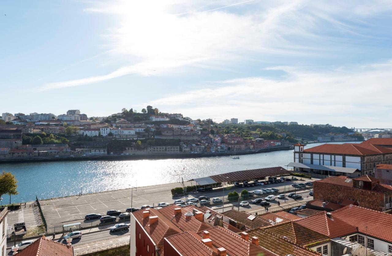 Holiday home Luxurious Townhome With River View By Lovelystay Porto