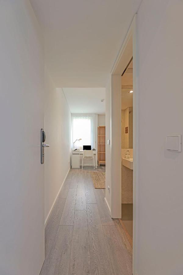 Uporto House Guest house *