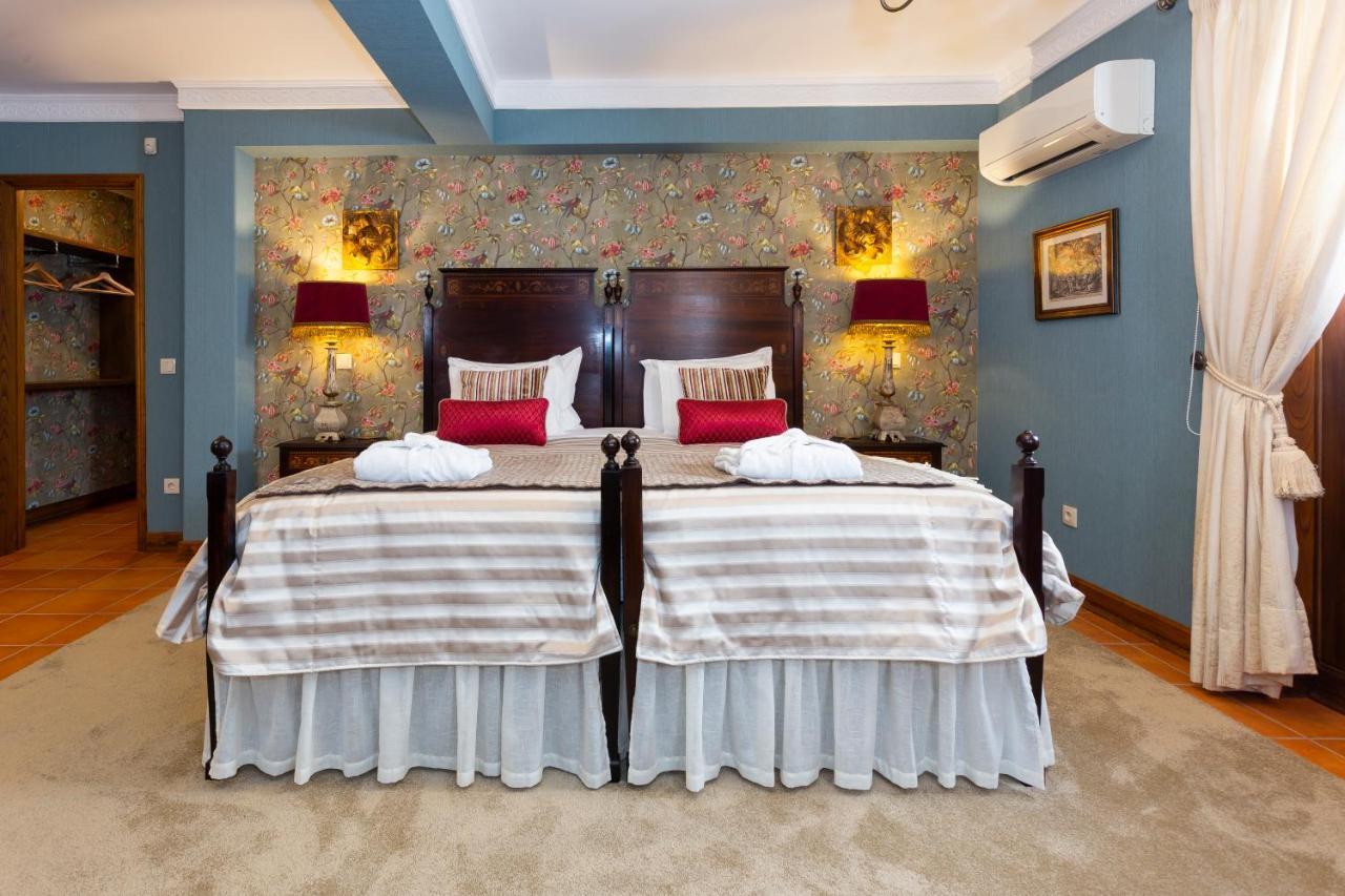 Guest house Charming Antas House 2*