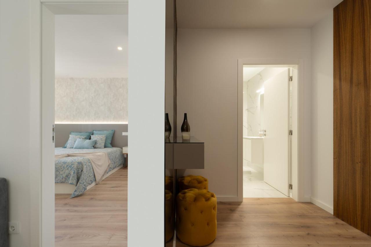 Host Wise - Bright & Contemporary Flat - Ace Location Apartment