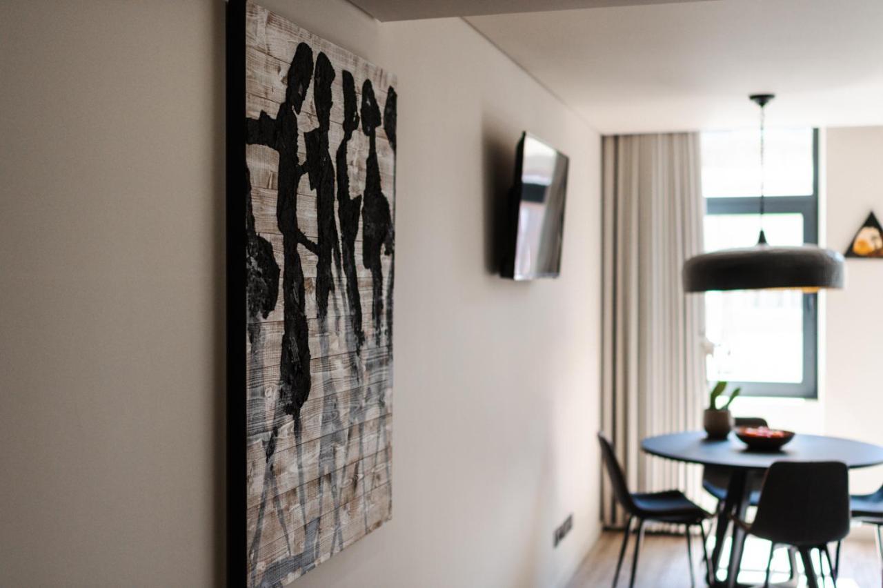 Urban Luxury Apartment, Downtown Near Metro Apartment