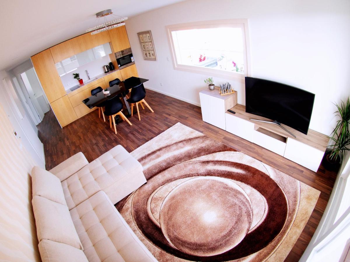 Apartment Unique Penthouse Near Livaria Lello - 40m2 Terrace And Free Parking
