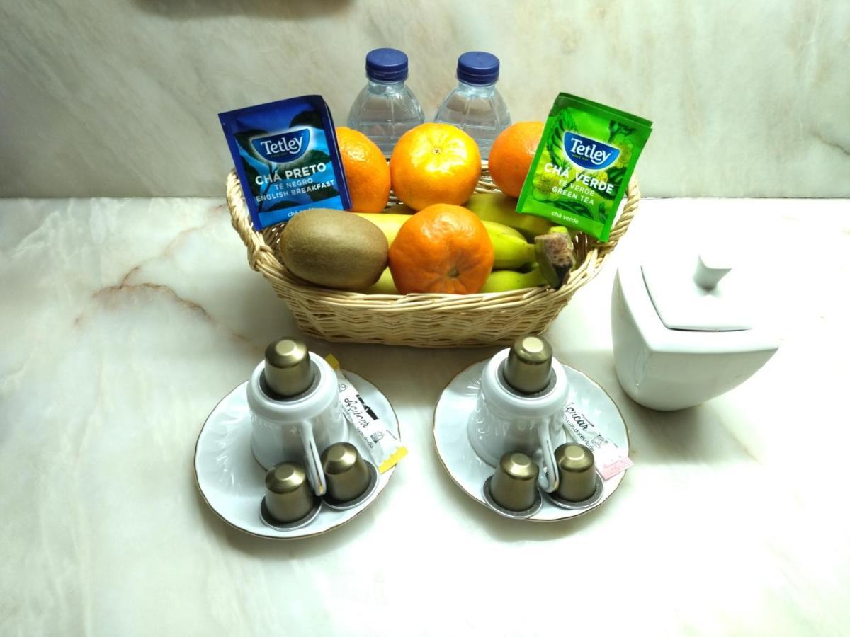 Santa Catarina Patio - With Washer Machine * Porto