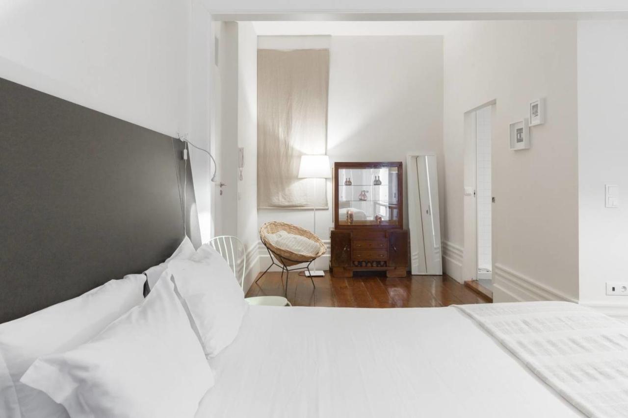 Guestready - Ayres W Balcony Garden Apartment Porto