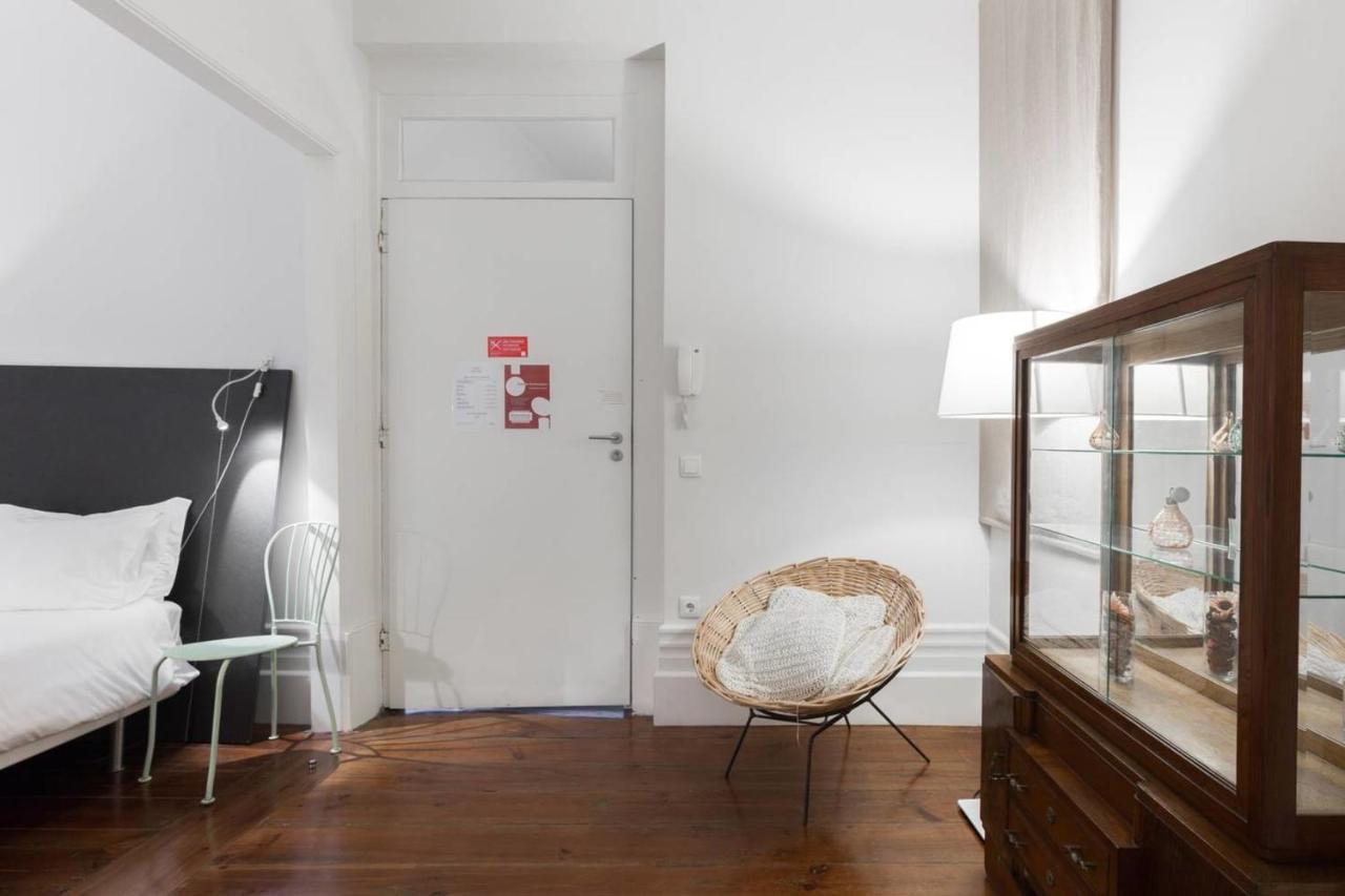 Guestready - Ayres W Balcony Garden Apartment Porto