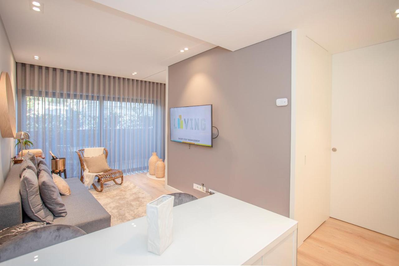 Apartamento Liiiving in Porto - Dragão Pool View