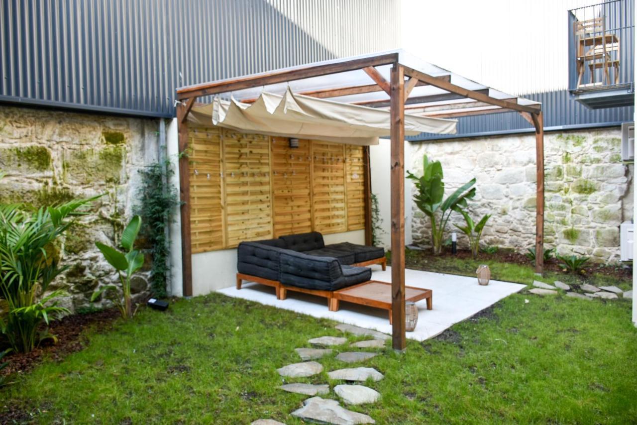 Apartment Lindo 2 Quartos Com Patio - Batalha - C