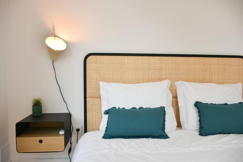 Central, Junto A Praca Da Batalha - F Apartment *