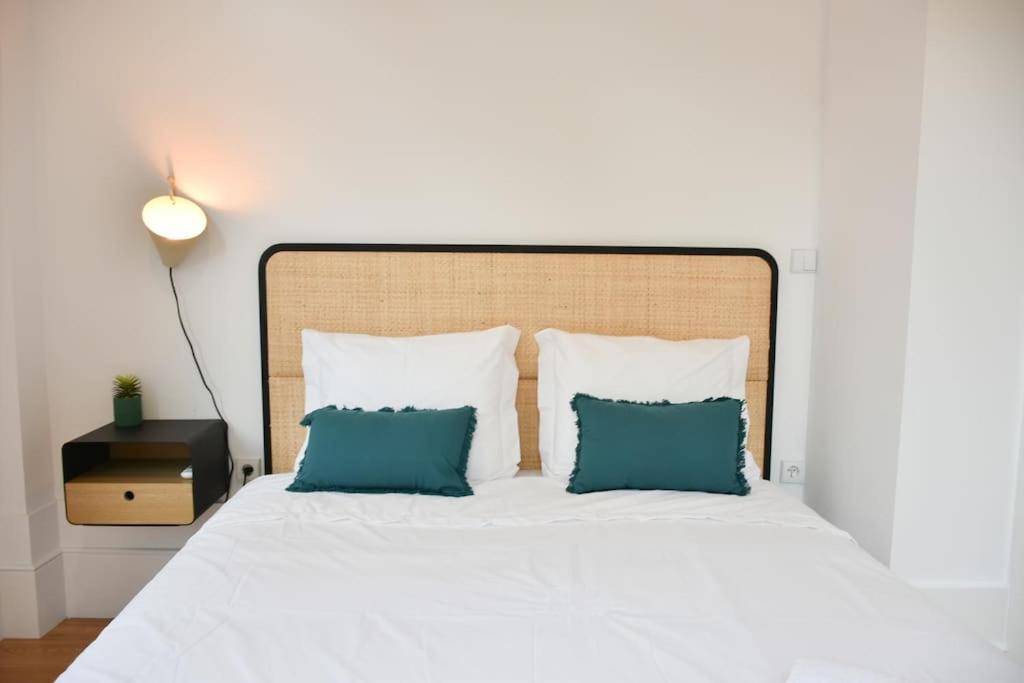Central, Junto A Praca Da Batalha - F Apartment *