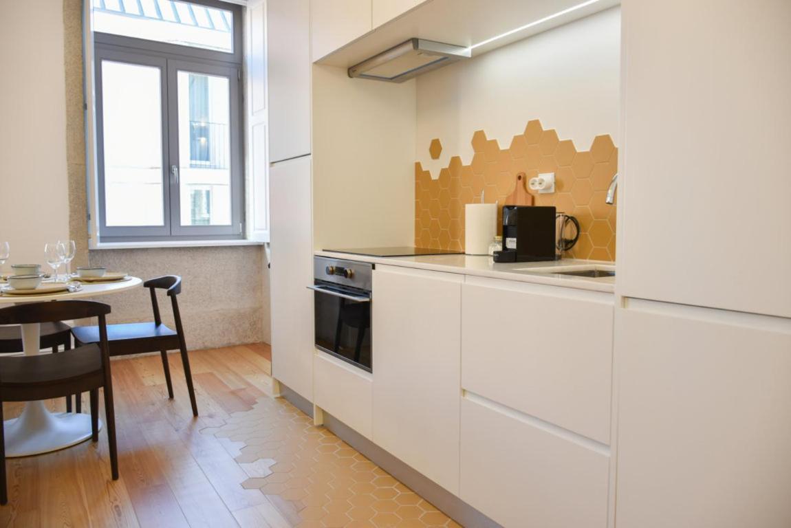 Encantador Na Batalha - - E Apartment Porto