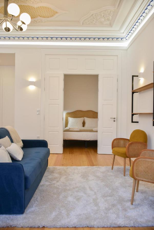 Apartment Encantador Na Batalha - - E