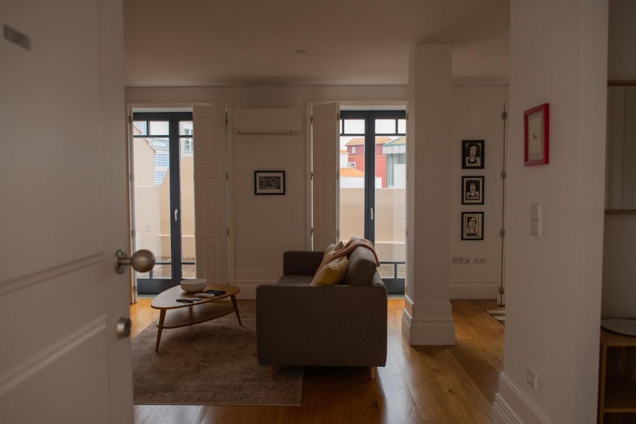 Spacious W/ Balcony & Ac By Lovelystay * Porto