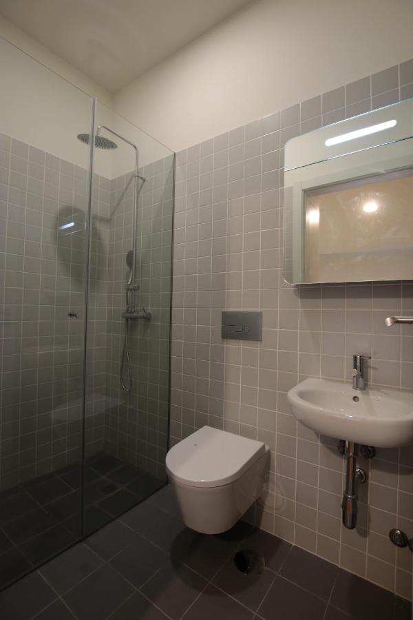 Guest Nataria Flats With Parking Apartment Porto