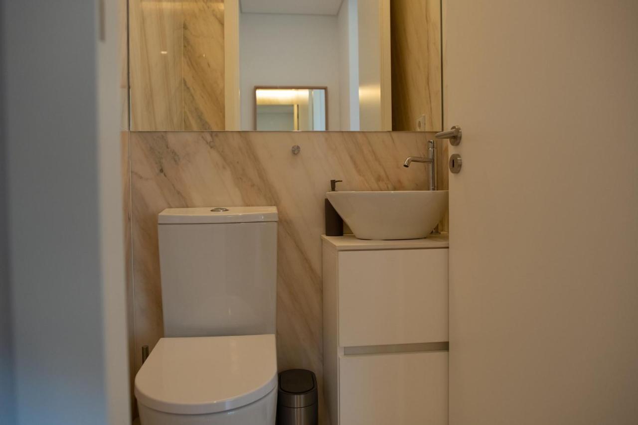 Spacious W/ Balcony & Ac By Lovelystay Appartement *