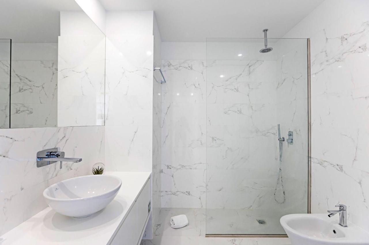 Stylish Flat W/ Gym & Parking By Lovelystay Apartment Porto