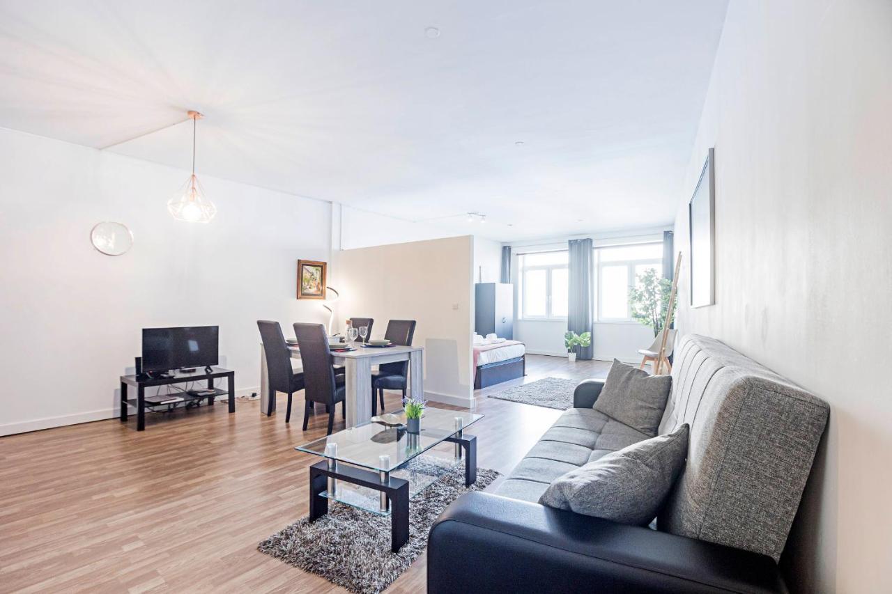 Apartment Amazing In Downtown By Lovelystay *
