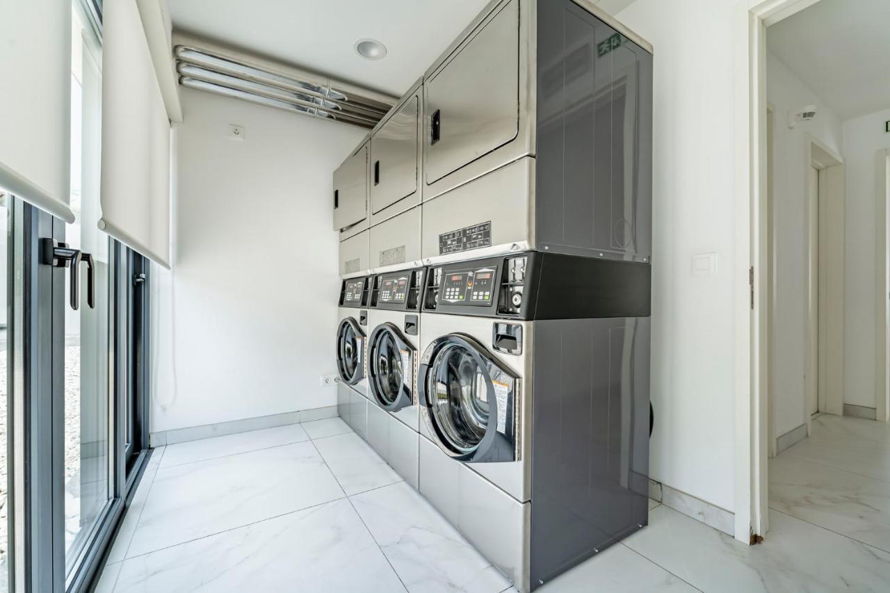 Antas Park Flat With Pool Apartment *