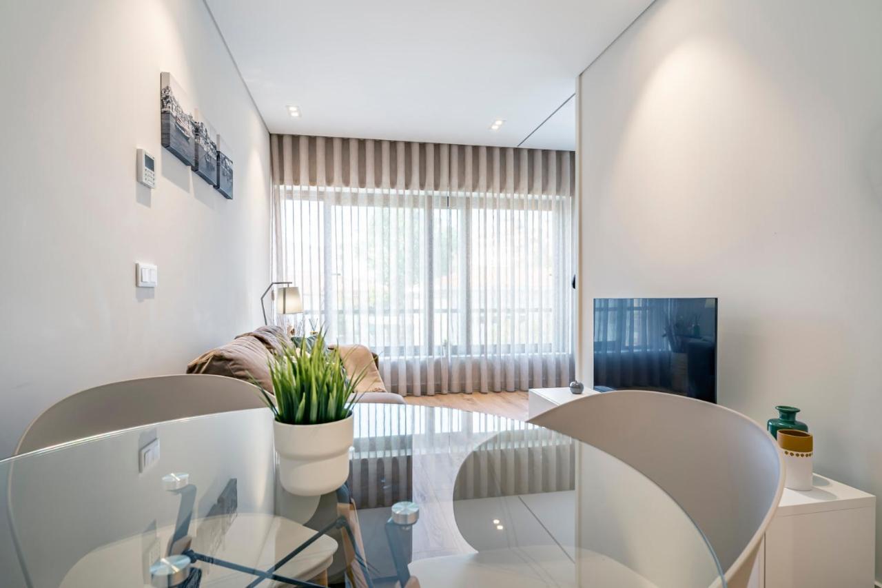 Apartment Antas Park Flat With Pool Porto