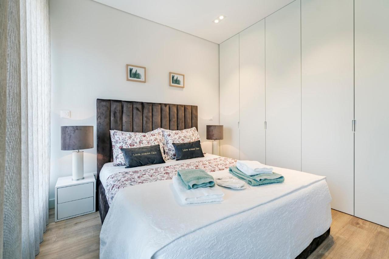 Apartment Antas Park Flat With Pool *