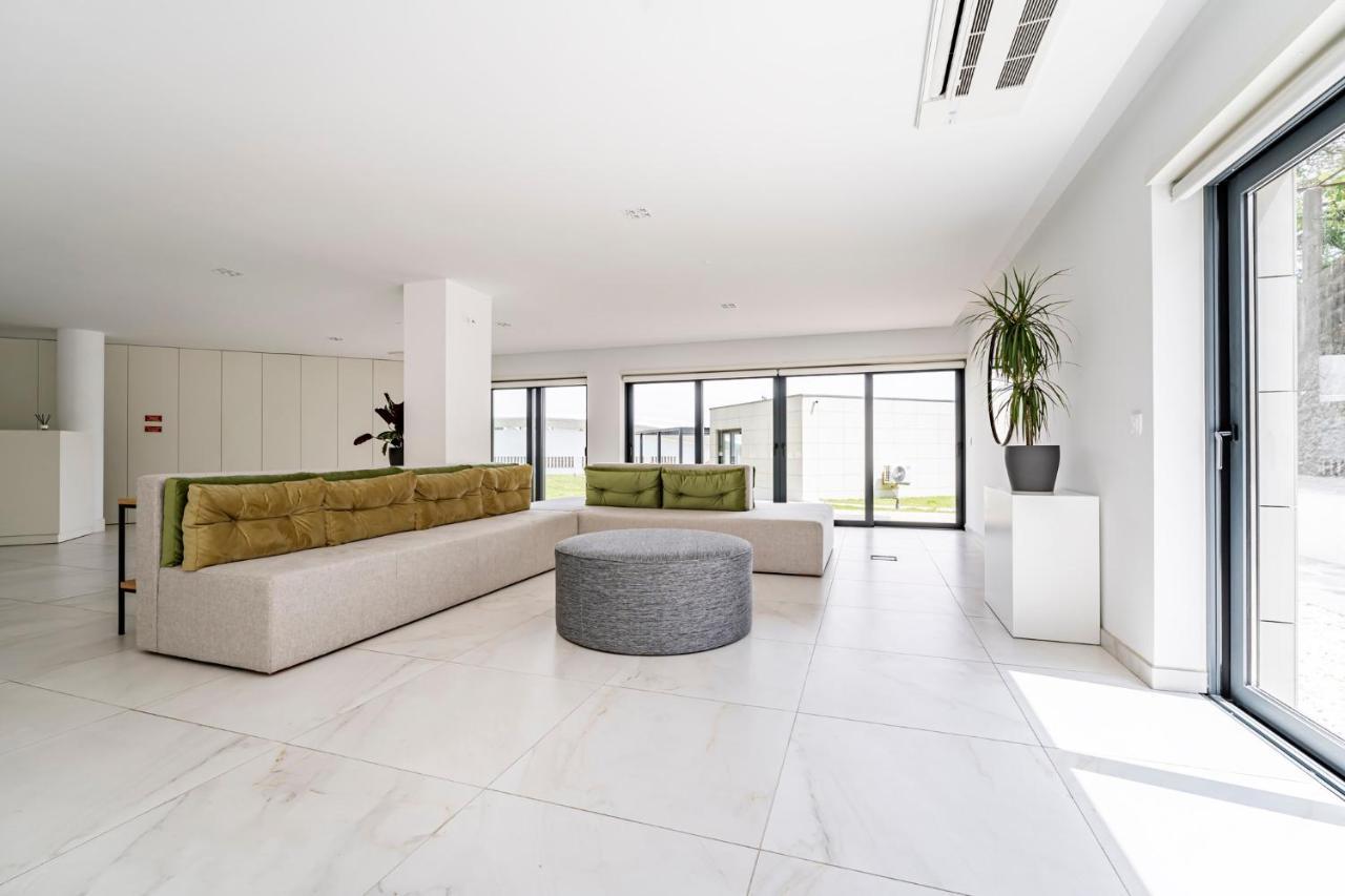 Antas Park Flat With Pool * Porto