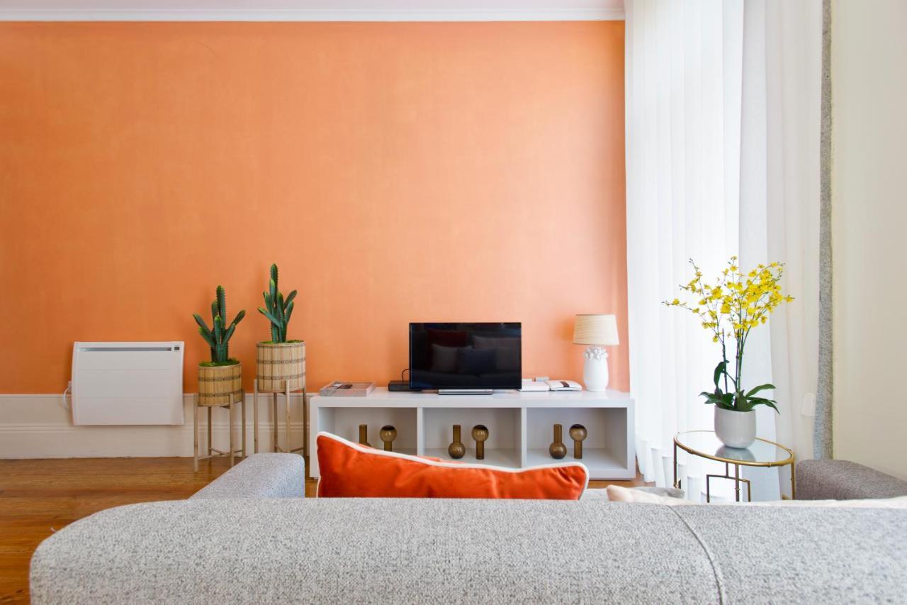 Boutique Rentals- Urban Garden Balcony&garden