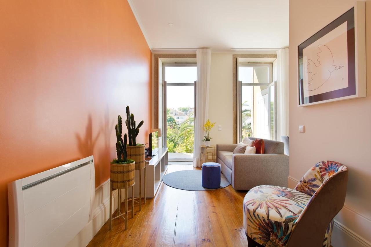 Boutique Rentals- Urban Garden Balcony&garden
