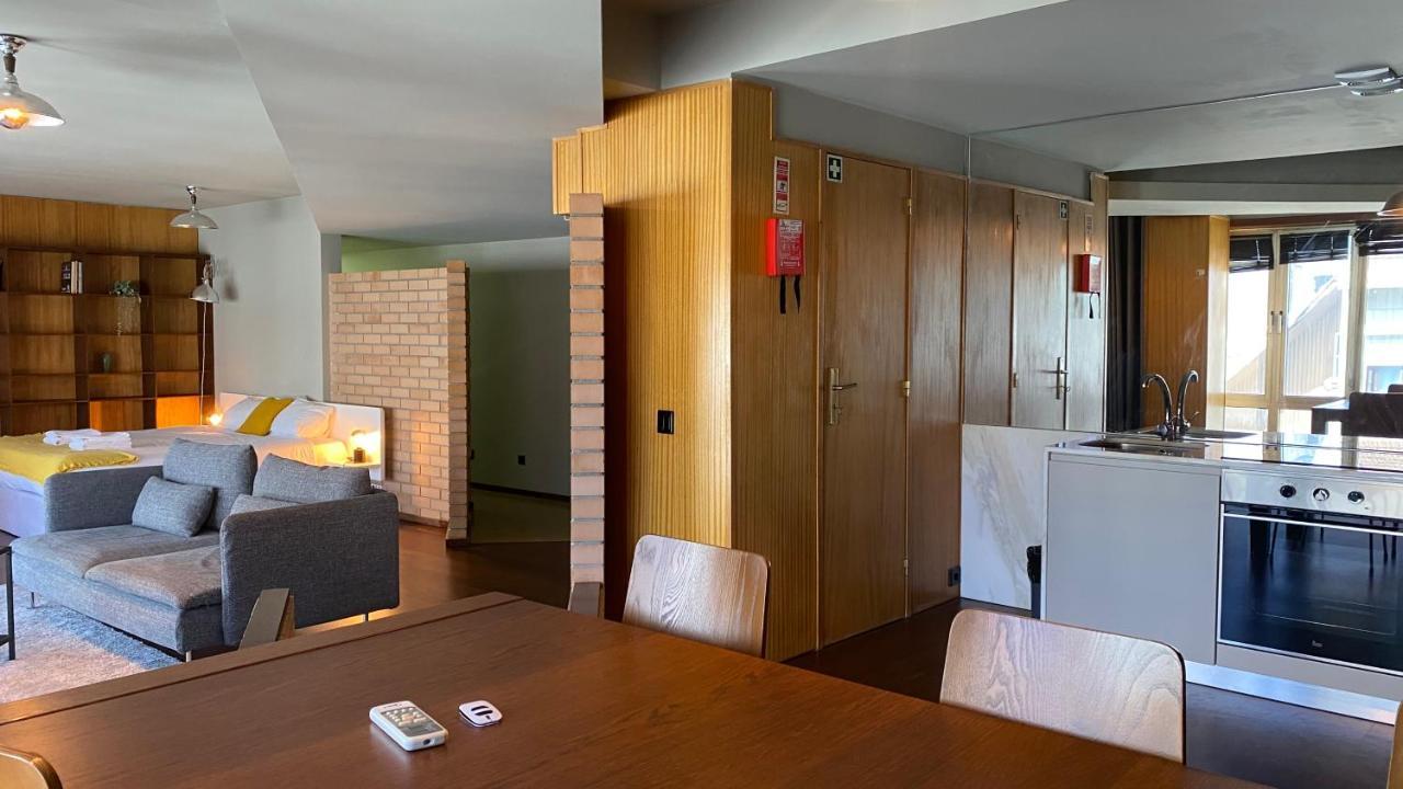 Apartment - Downtown With Ac And Parking *