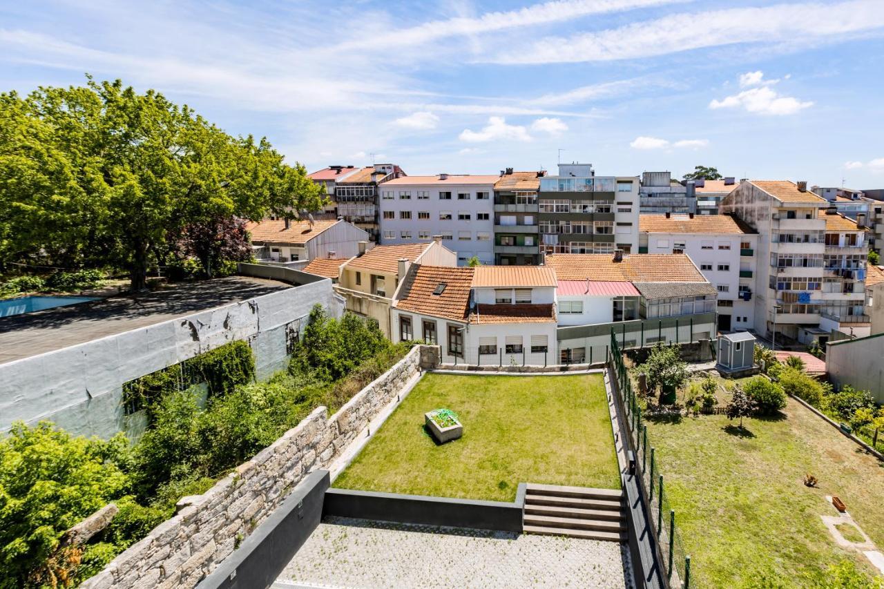 Camoes Downtown With Parking Apartment Porto