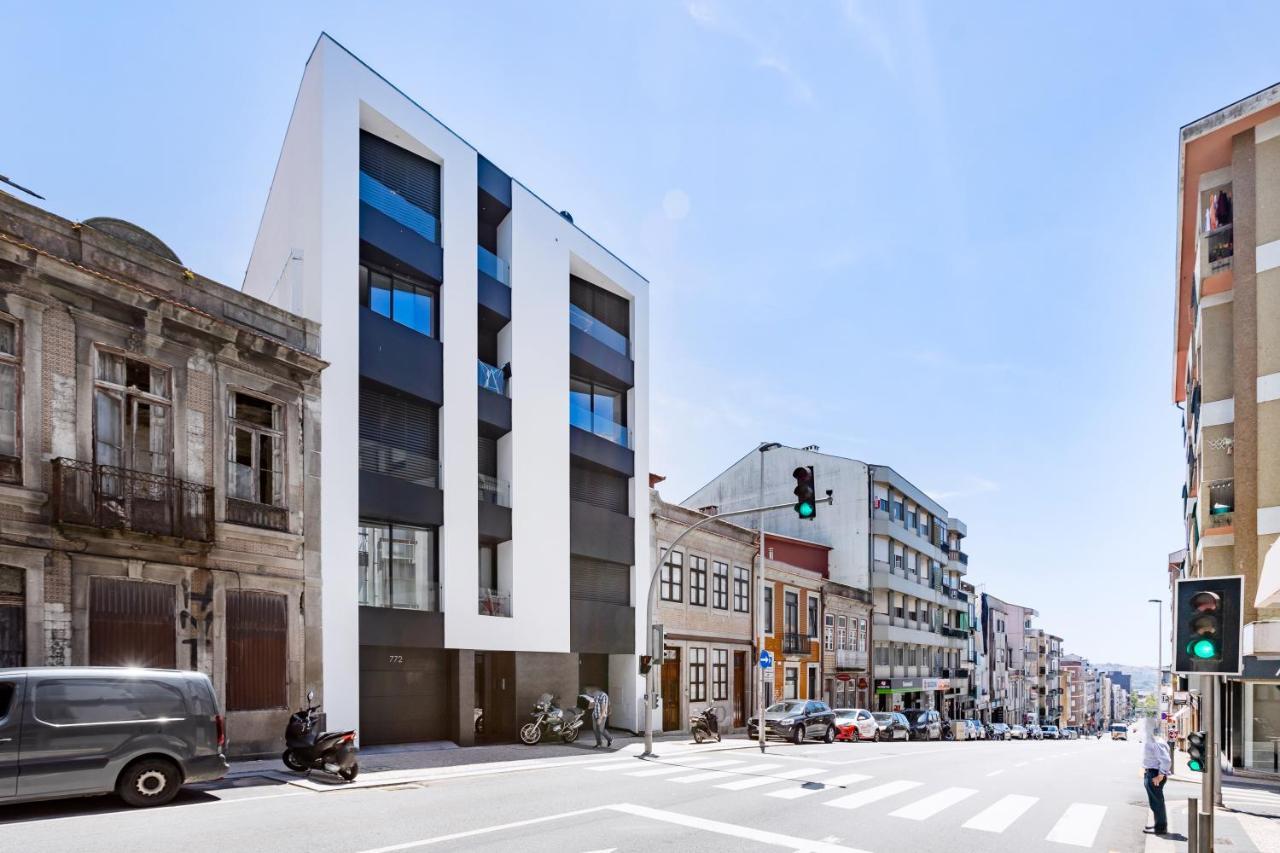 Apartment Camoes Downtown With Parking