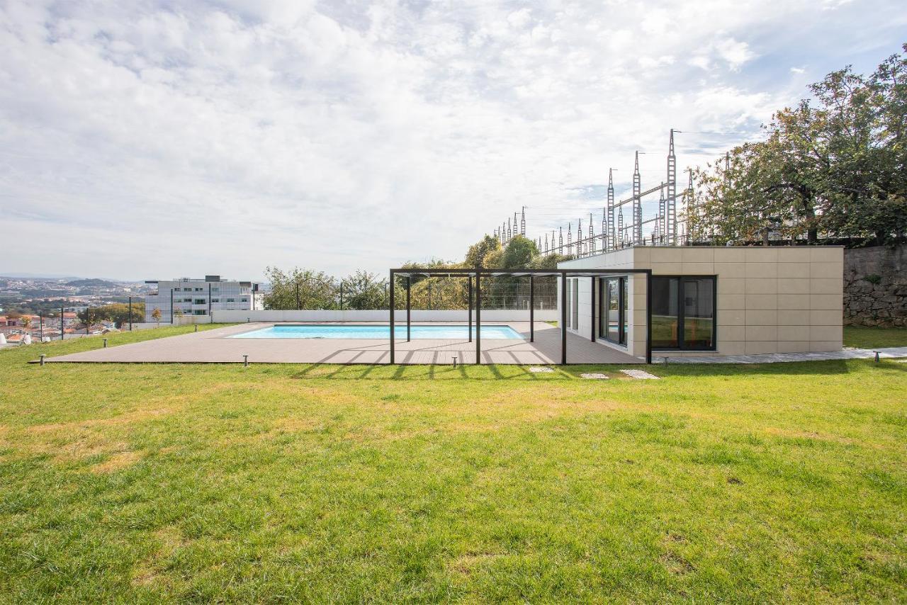Liiiving in Porto - Dragão Pool View Apartamento Porto