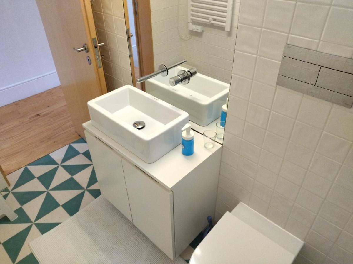 Apartment Almada Garden - Com Possibilidade Parking