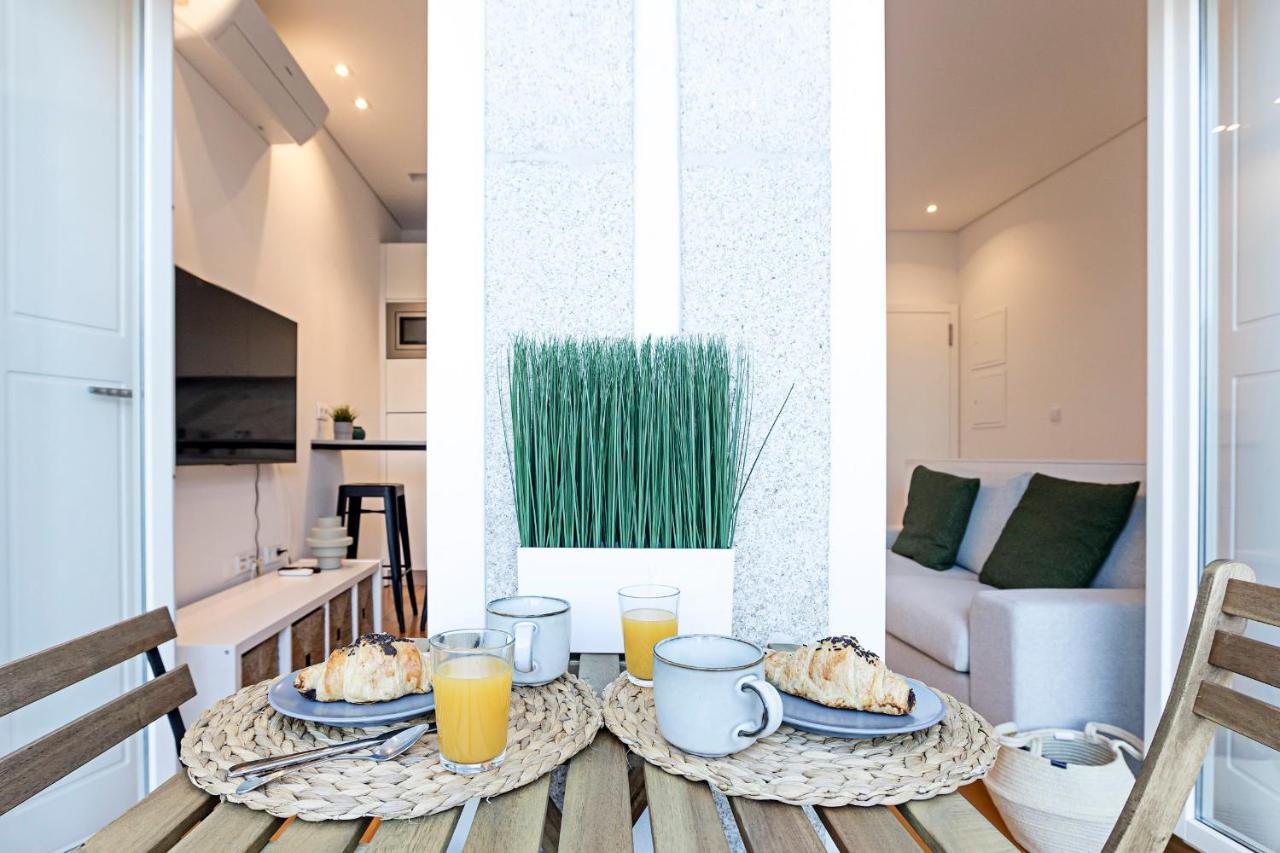 Wonderful Duplex W Private Patio & Ac By Lovelystay Porto
