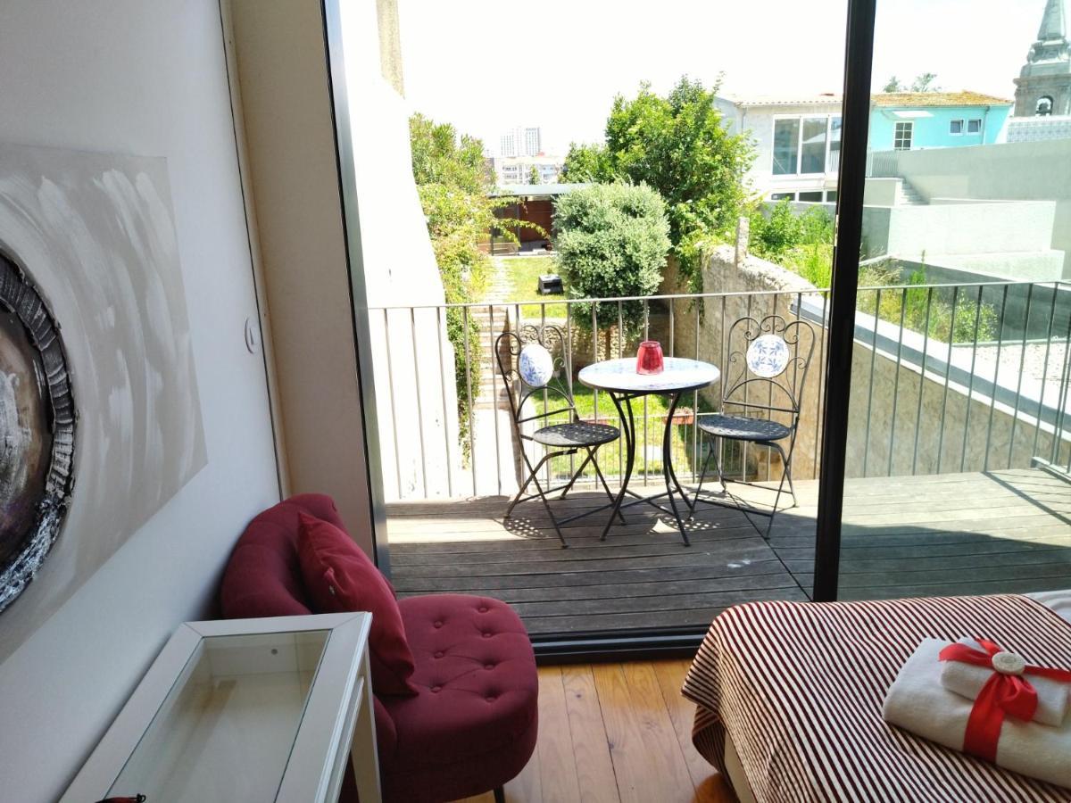 Almada Garden - Com Possibilidade Parking Apartment