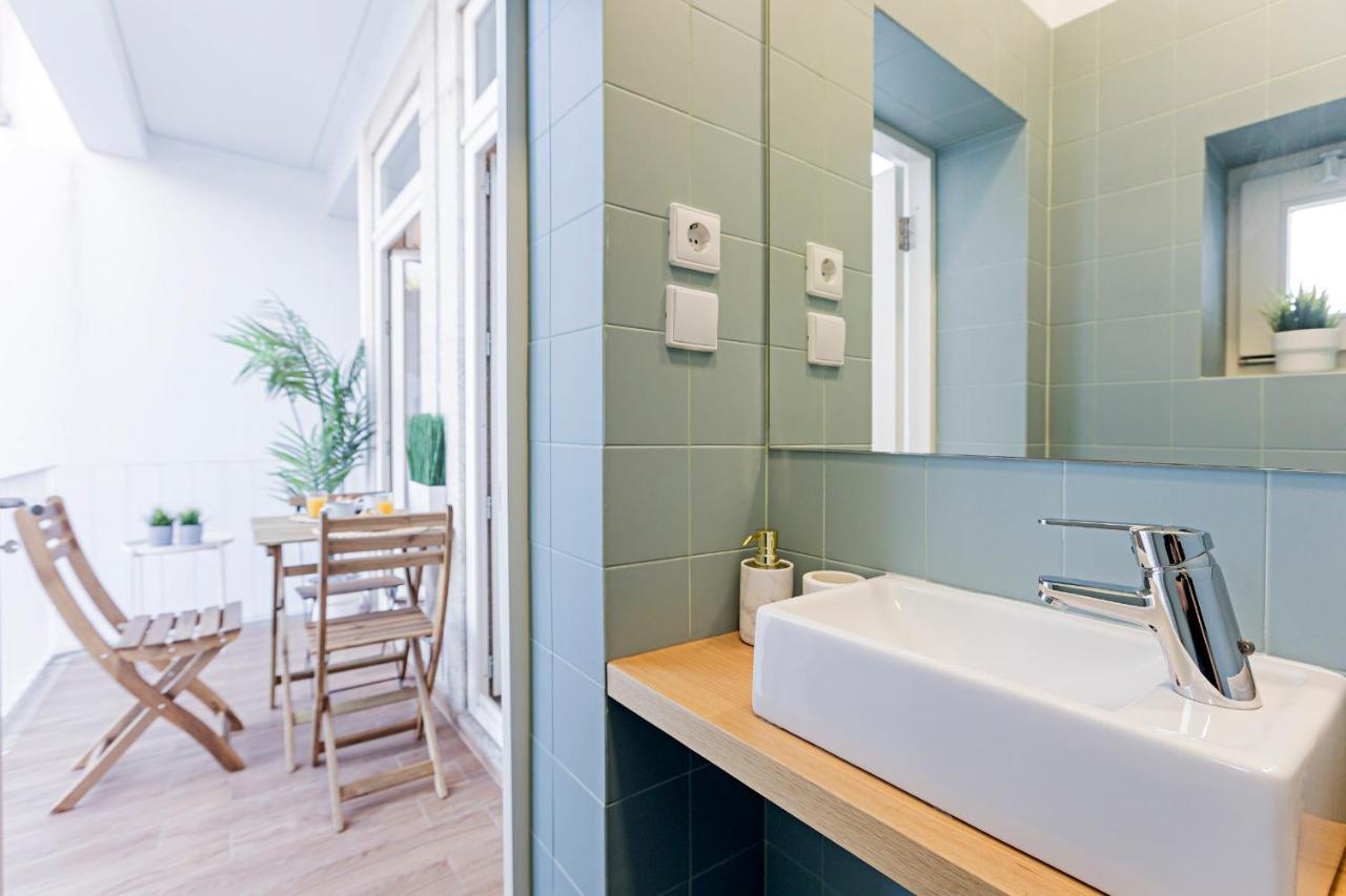 Appartement Wonderful Duplex W Private Patio & Ac By Lovelystay