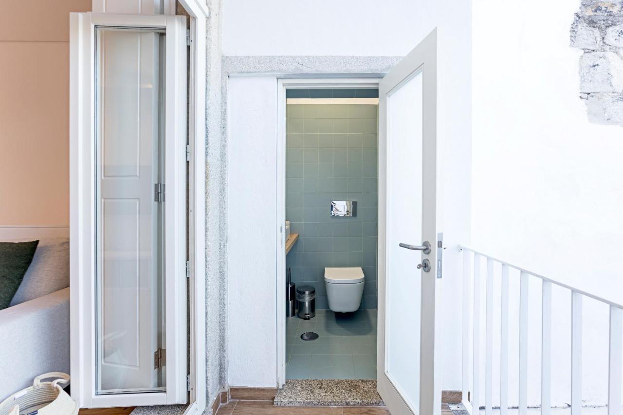 Wonderful Duplex W Private Patio & Ac By Lovelystay Appartement Porto